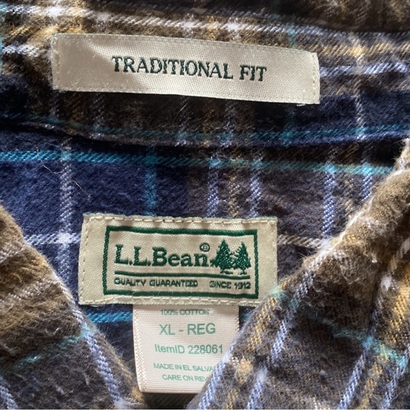 LL Bean Scotch Plaid Flannel Shirt - Picture 2 of 7